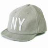 グレーのキッズ ：NY ロゴキャップ