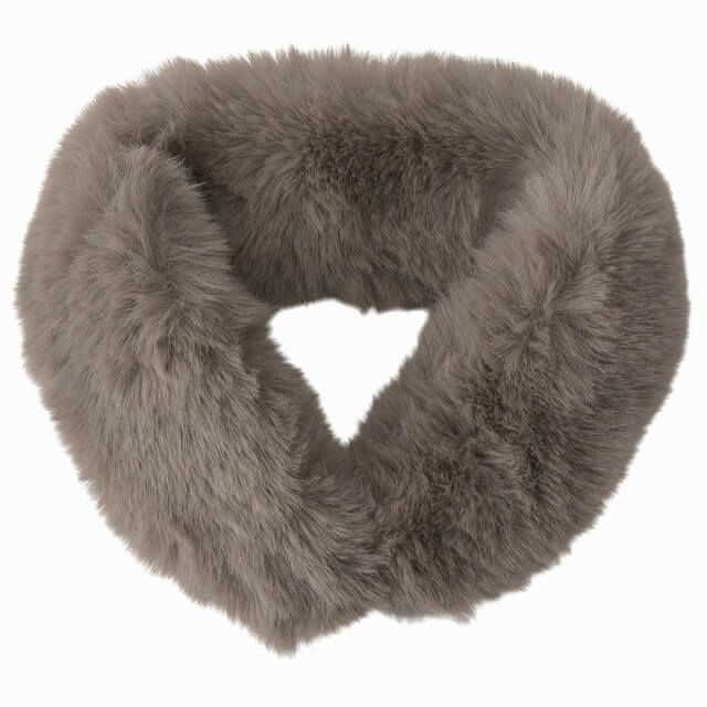 KIW マグネット付き ふわふわ ファー 付け襟